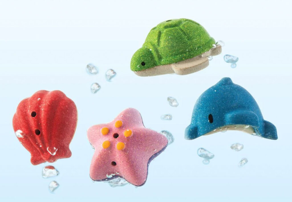 Image of the Plan Toys sea life bath set