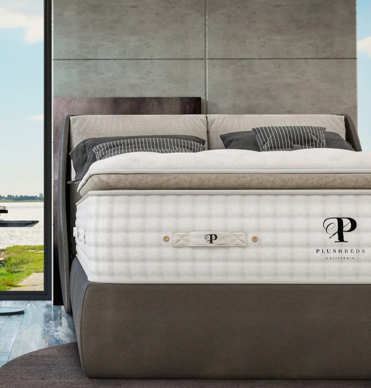 Image of an organic mattress sold by LeafScore.